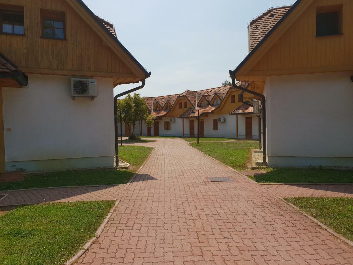 Tulpika 13 Apartamento Moravske Toplice Exterior foto